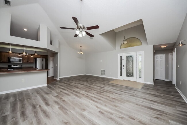 Building Photo - 4480 Abaco Dr