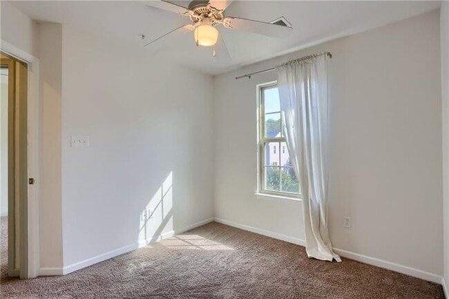 Building Photo - 126 Arbor Trail Dr