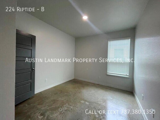 Building Photo - 224 Riptide Dr