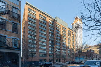 Building Photo - 15 Dunham