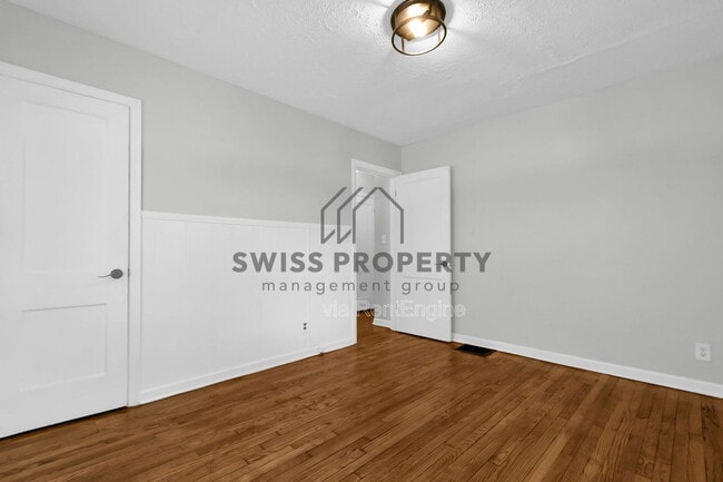 Building Photo - 960 Geers Ave