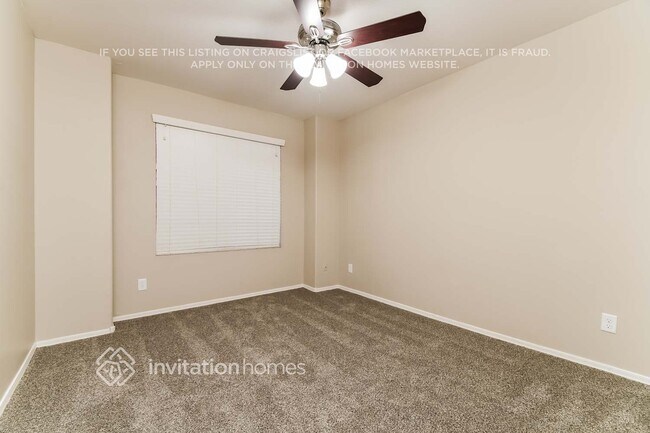 Building Photo - 10343 E Emelita Ave