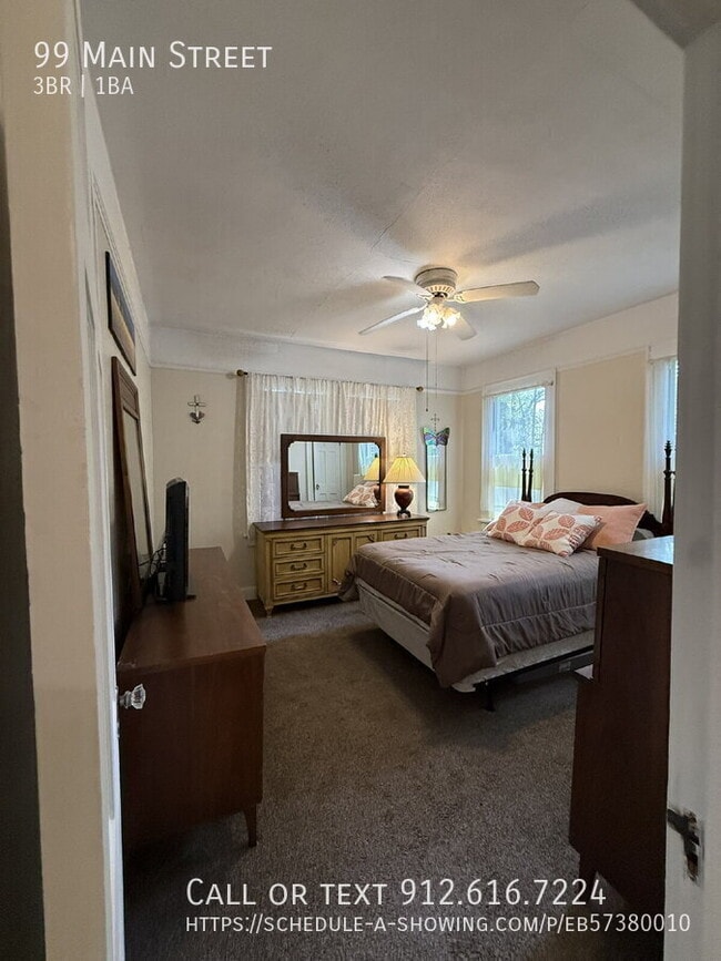 Building Photo - 99 Main St