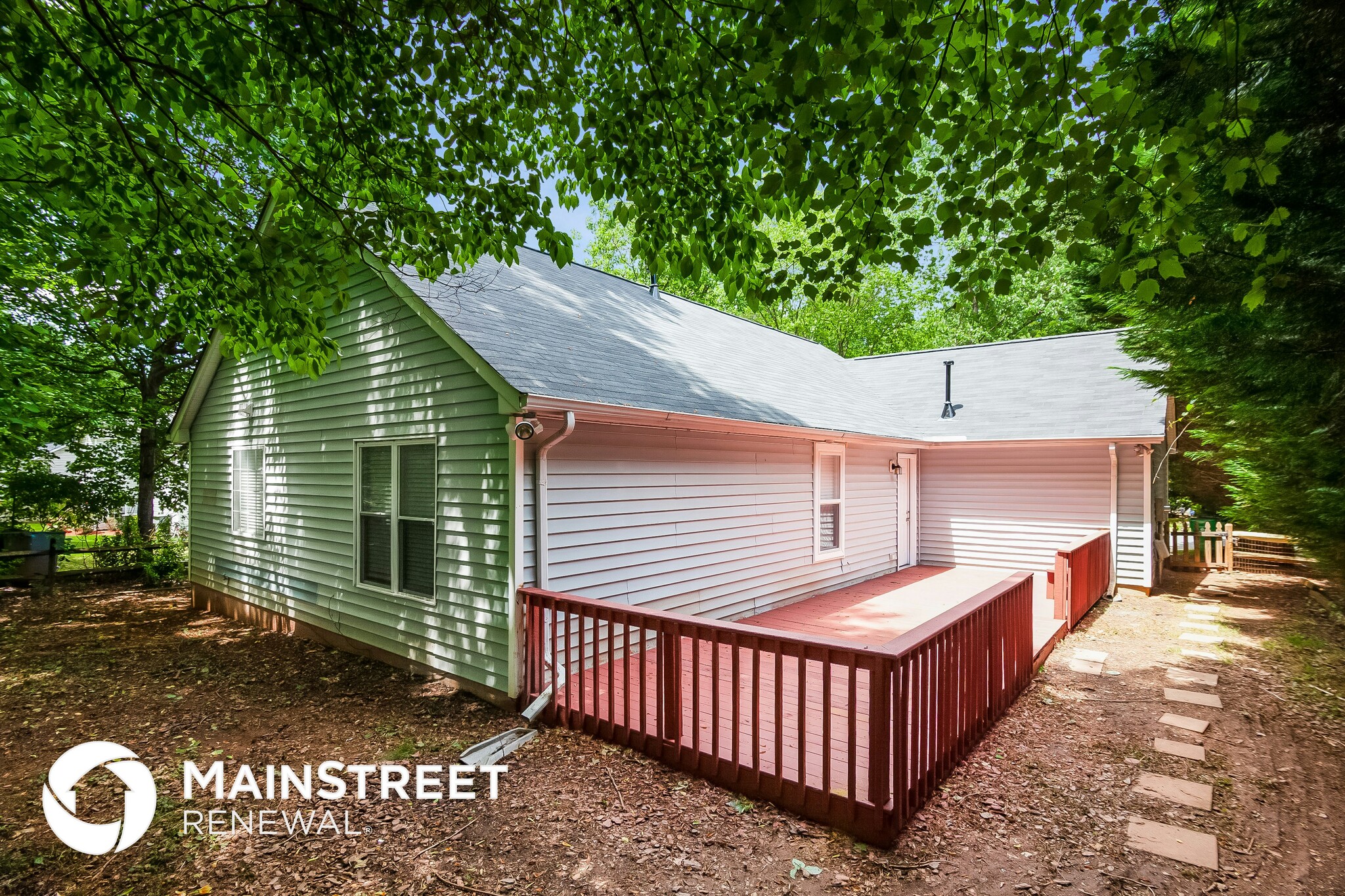 Building Photo - 7839 Ambleside Dr