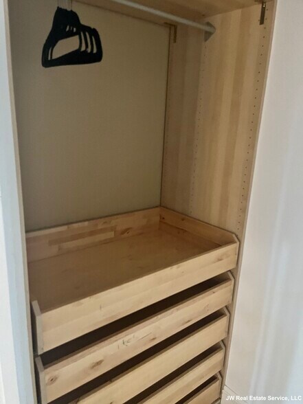 Building Photo - 67 Hancock St