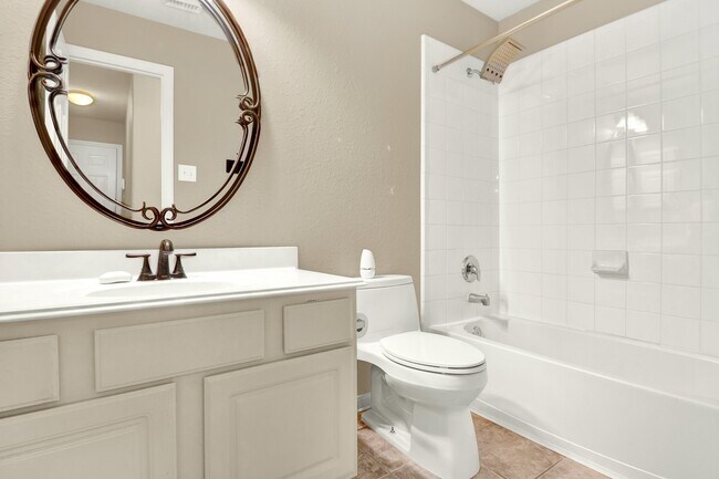 Building Photo - 9226 Fernwillow Dr