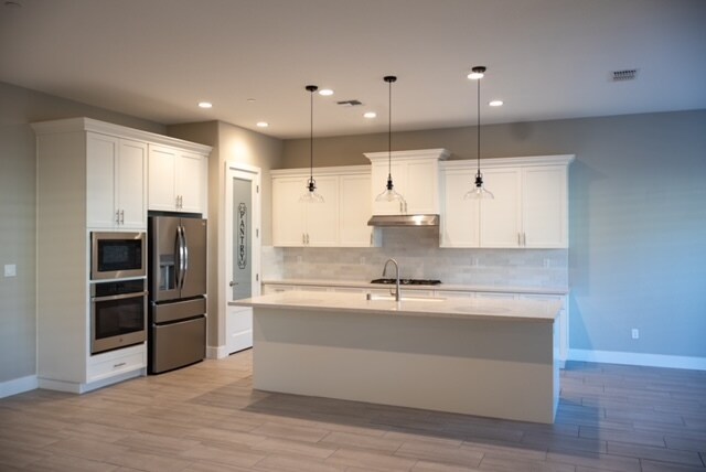 Building Photo - Lodi 3 Bedroom plus Office or Study 3 Bathroom Solar Power Home