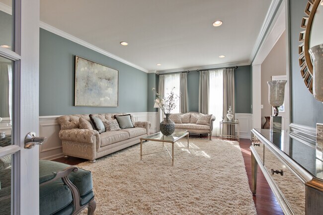 Building Photo - 2580 Bayswater Cir