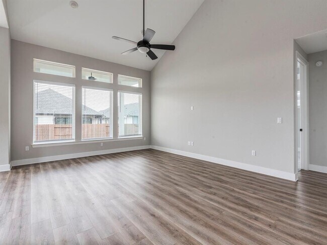 Building Photo - 8905 Centurion Path