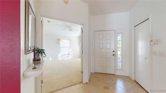 Building Photo - 761 W Sunbird Path