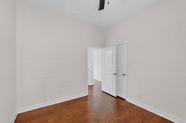 Building Photo - 1009 Mesa Crest Dr