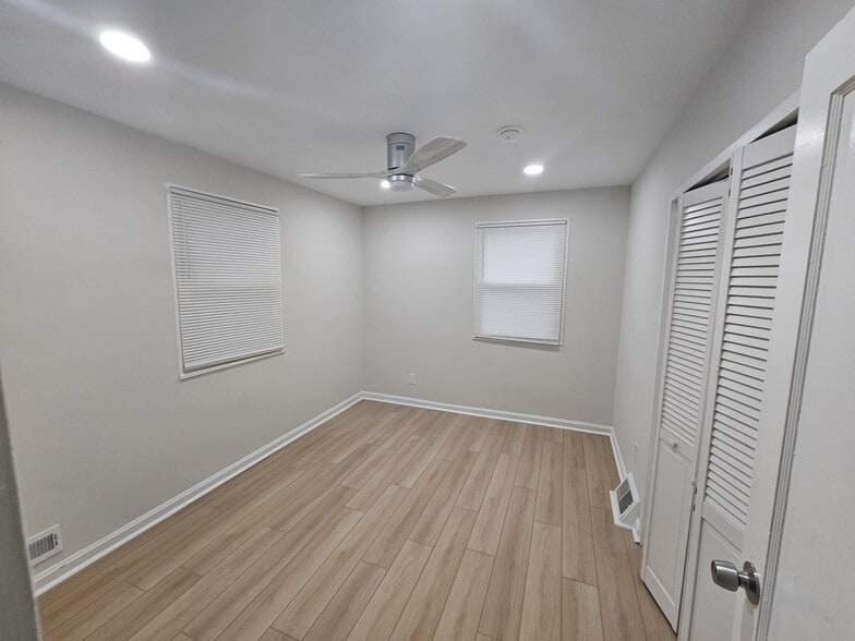 Building Photo - 220 University Blvd E