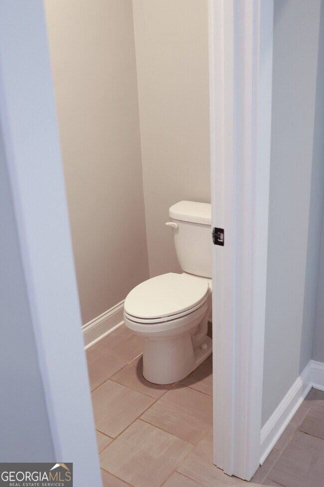 Building Photo - 135 Jessica Ct