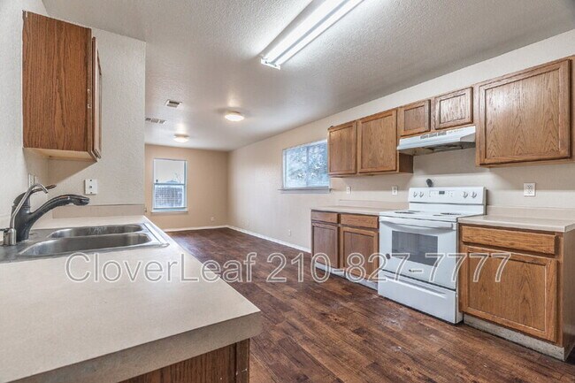 Building Photo - 8223 Maple Meadow Dr