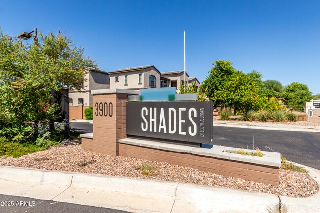 Building Photo - 3900 E Baseline Rd
