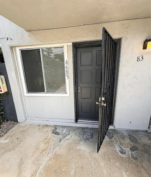 Building Photo - 4483 Bond St