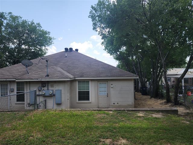 Building Photo - 8114 W Elizabeth Ln