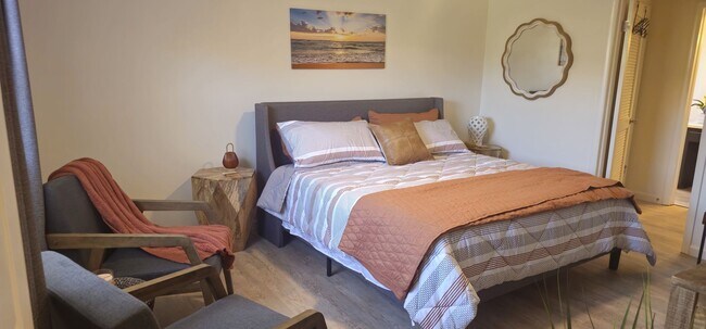 Building Photo - $6,000 Per Month FULLY FURNISHED - SATELLITE BEACH FL- MINUTES TO BEACH