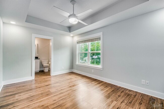Building Photo - 230 N De Villiers St