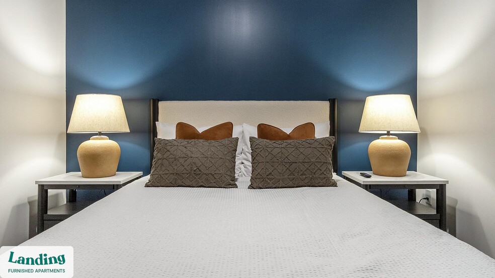 Building Photo - 221 Main St N