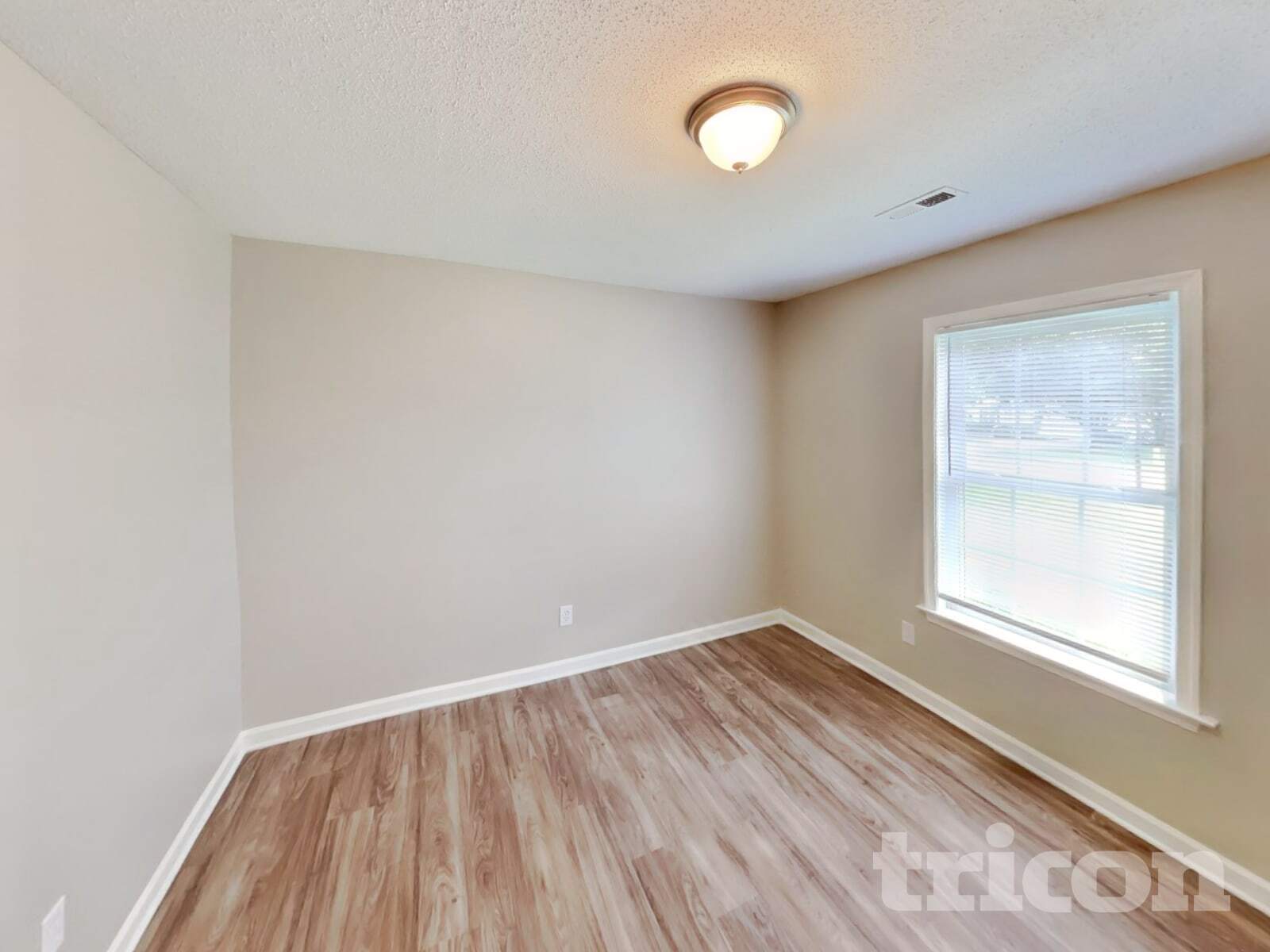 Building Photo - 3589 Bent Trace Dr