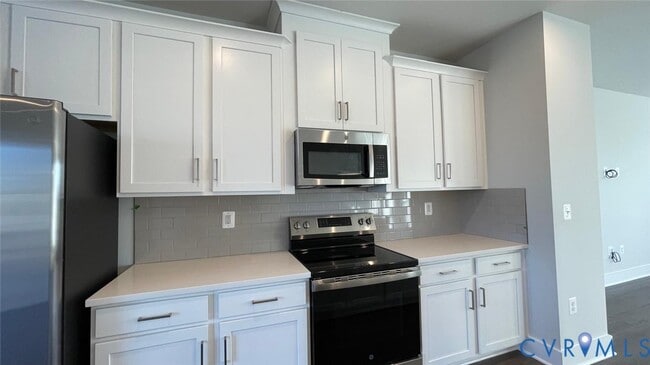 Building Photo - 10120 All Star Blvd