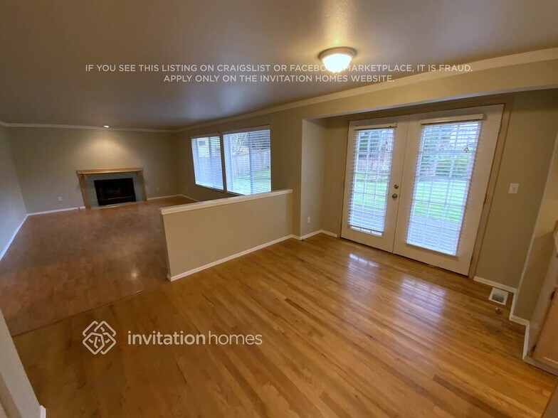 Building Photo - 5802 65th Ave W