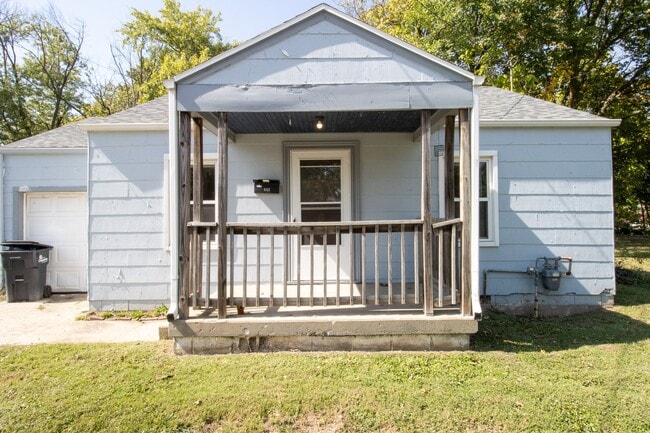 Building Photo - Charming 2 Bedroom Home in North Columbia
