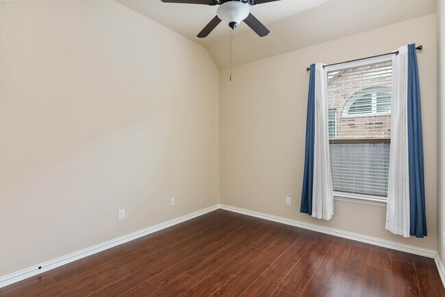 Building Photo - 12418 Law Creek