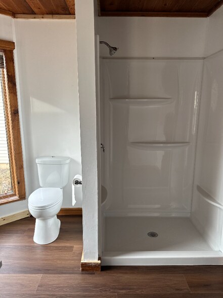 Primary Photo - 5963 W Chadwick Rd