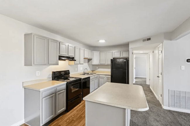 Building Photo - Brookwood Apartments