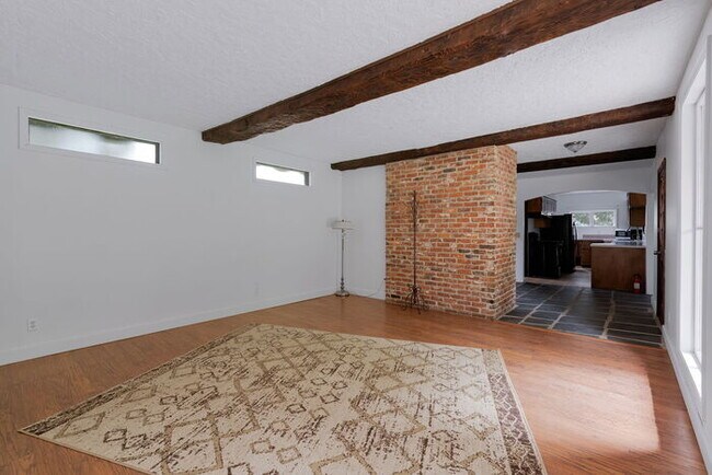 Building Photo - FOUR BEDROOM CHARMER WITH ADU IN CASTLE ROCK