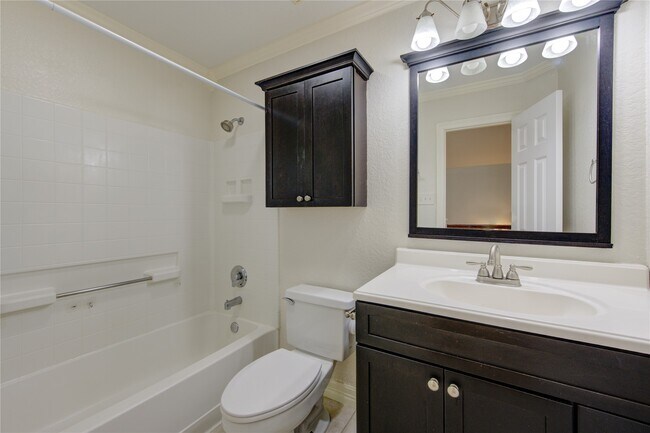 Building Photo - 12922 Yorkmont Dr