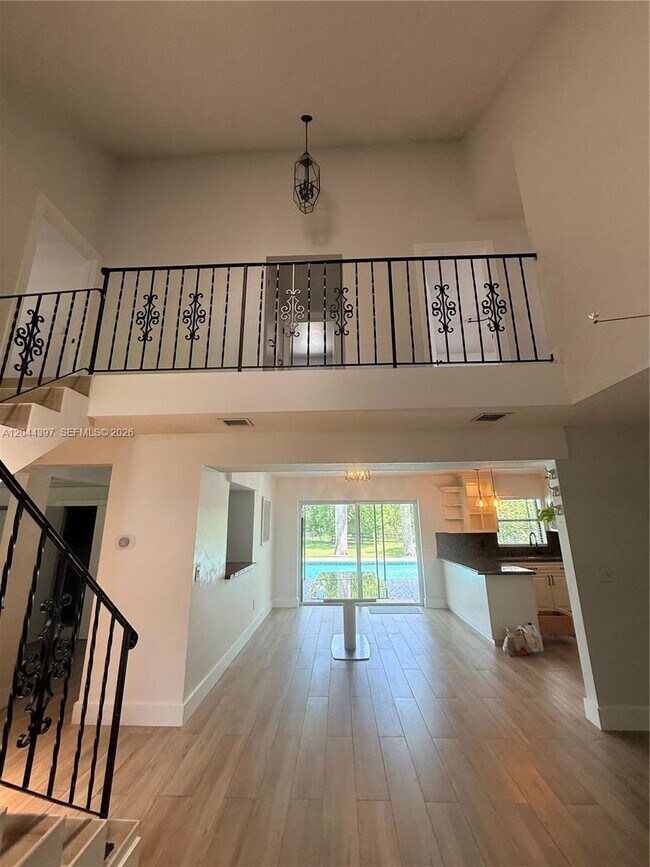 Building Photo - 20501 SW 50th Pl