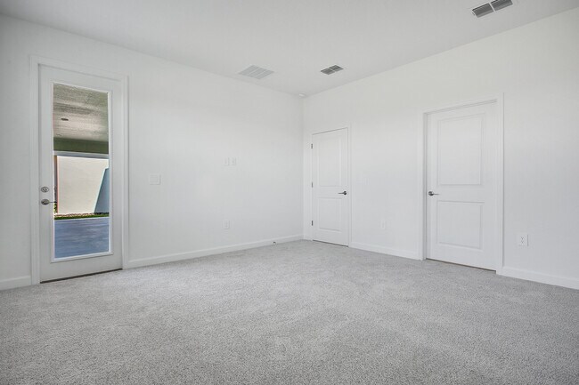 Building Photo - 5640 Vinyasa Rd