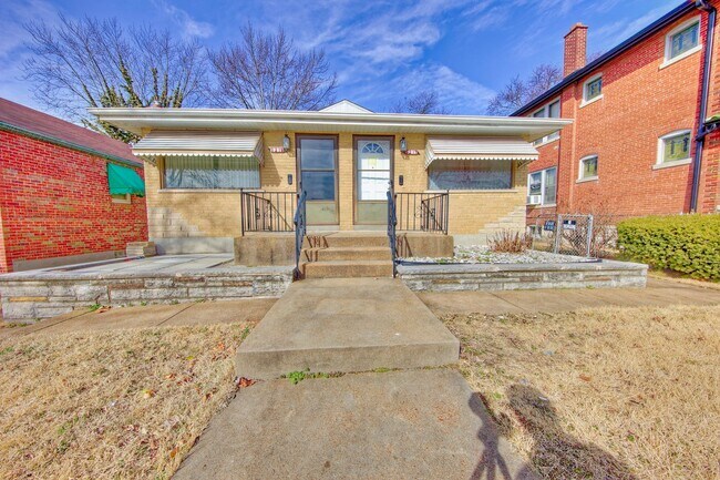 Building Photo - 5217 S Grand Blvd