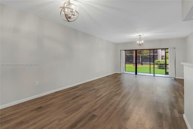 Building Photo - 511 Ives Dairy Rd