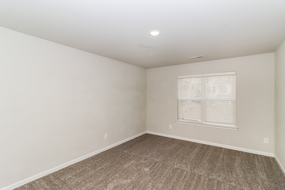 Building Photo - 1017 Helms Rd