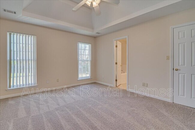 Building Photo - 1904 Long Creek Falls