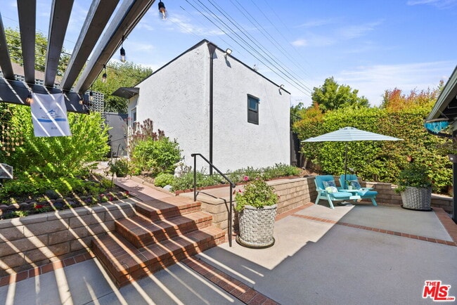 Building Photo - 1517 Glendon Ave