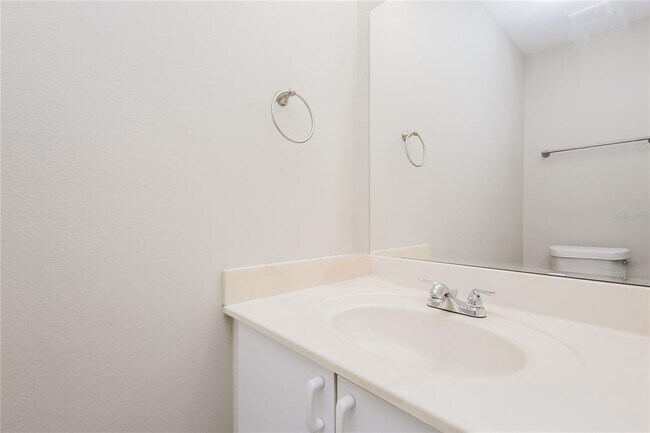 Building Photo - 4355 Pembridge Ave