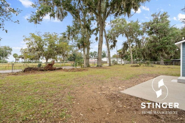 Building Photo - 607 Greenway Ct