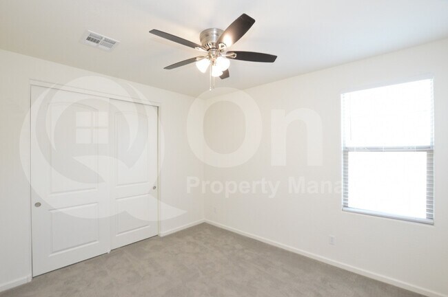 Building Photo - 753 W Nova Pl