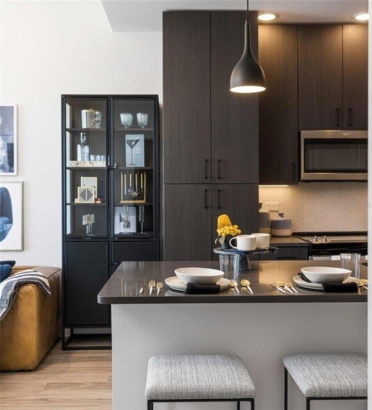 Building Photo - 601 N 12th St