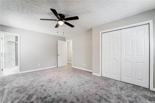 Building Photo - 770 Pine Lake Dr NW