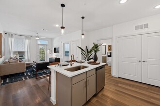 Building Photo - View at Estancia