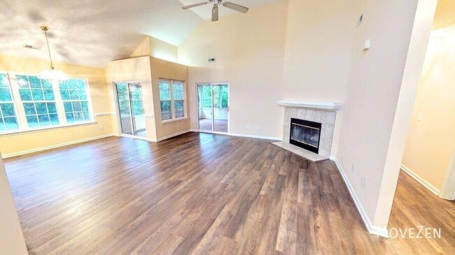 Building Photo - 8806 Healy Cir