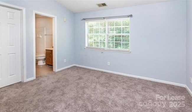 Building Photo - 3134 Summercroft Ln
