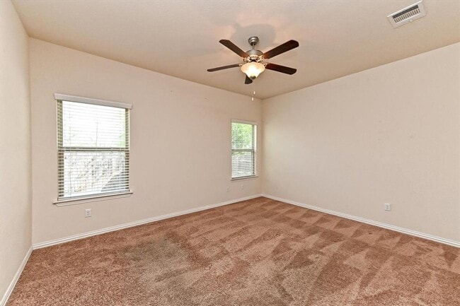 Building Photo - 265 Shale Cir