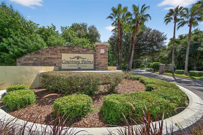 Building Photo - 9916 Courtney Palms Blvd